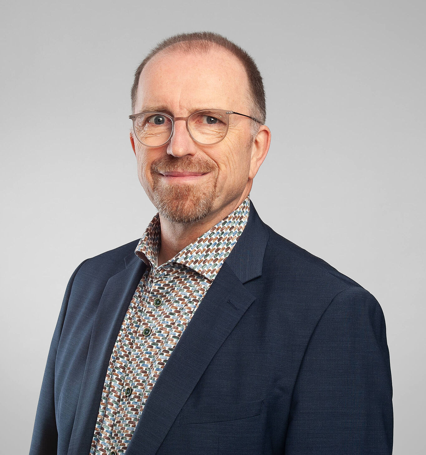 Dr. Martin Schlautmann headshot