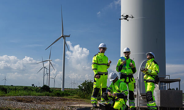A response team comprising members with various qualifications and equipped with the appropriate tools
